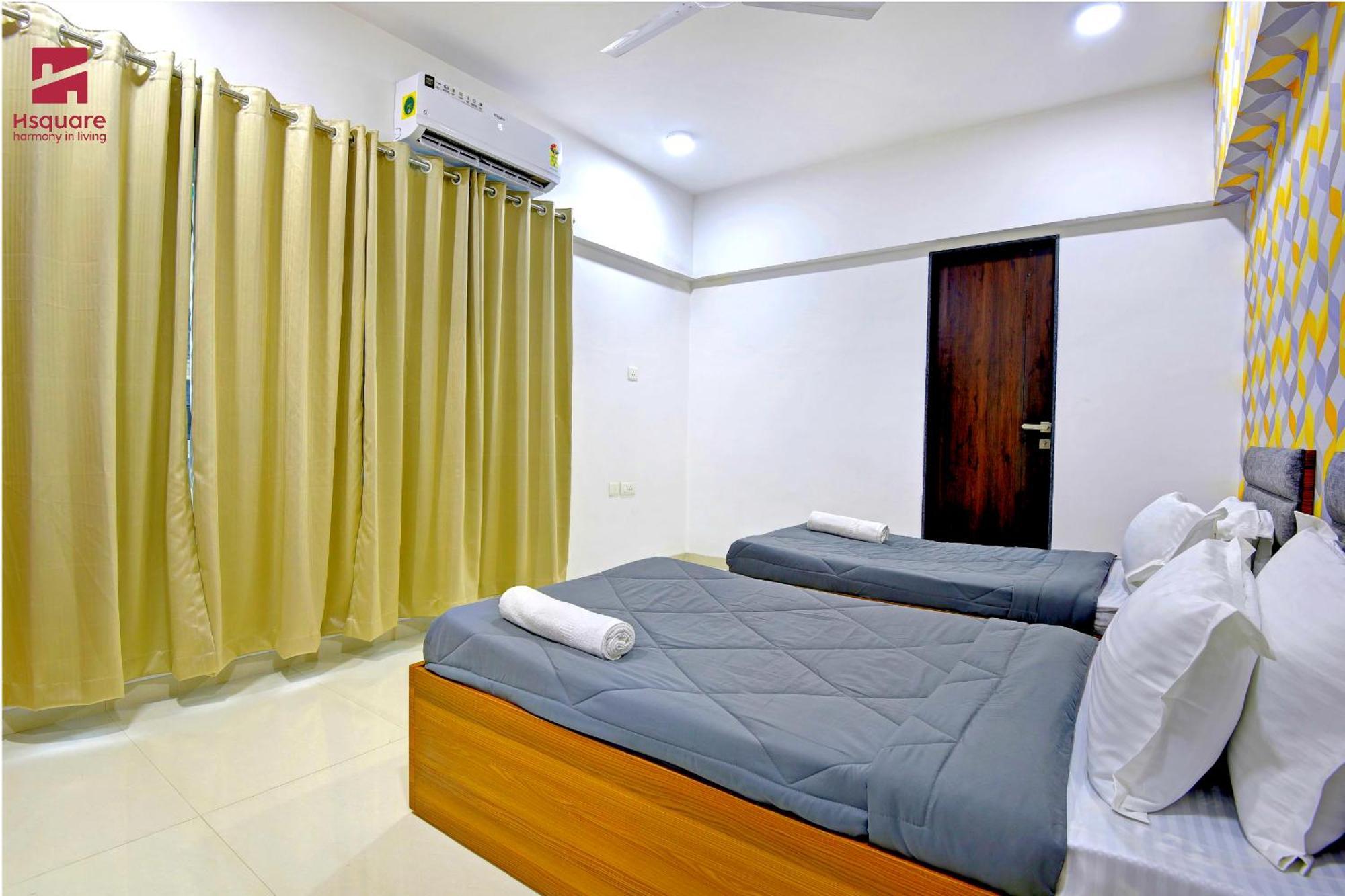 Hsquare Luxury Apartments Goregaon Bombay Extérieur photo